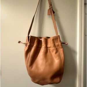 Vintage Coach Leather Camel Cinch Drawstring Bag. Excellent Condition.